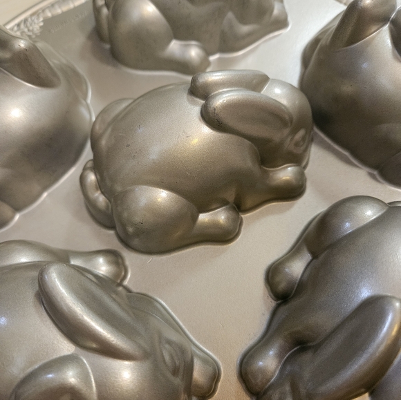 Nordic Ware Bunny Cakelet Pan in used condition. Please see photos. - Picture 7 of 11